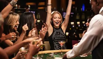 8 لاعبين ربحوا في العاب الكازينو اون لاين