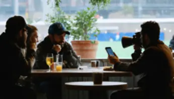 انتصار كرة القدم الإماراتي يفتح آفاقًا جديدة للمراهنات